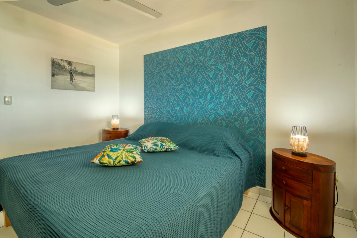 chambre 1b location appartement de standing 6 personnes vue mer Martinique